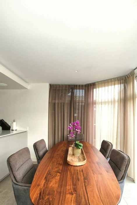 tafel_meubel_maatwerk_vd-Lee_Uden_2022