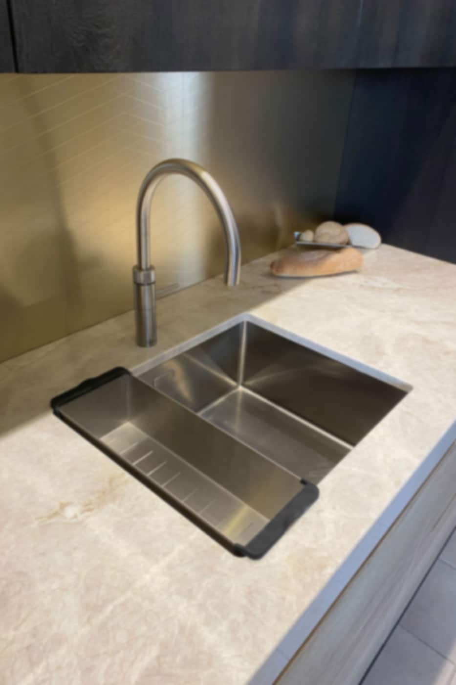 verschillende-kranen_showkeuken_vd-Lee-Uden-Volkel